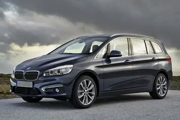 MPV 5 Vehicle Front View - EA Transfer