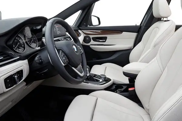 MPV 5 Vehicle Interior - EA Transfer